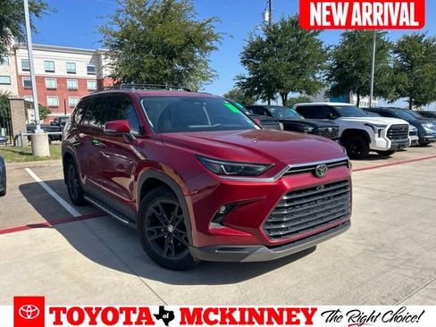 Used 2025 Toyota Grand Highlander FWD image 1