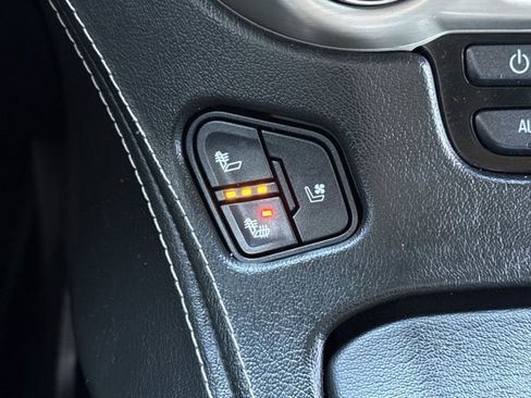 Used 2017 GMC Yukon Denali w/ Open Road Package image 26