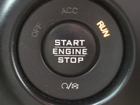 Used 2018 Jeep Wrangler Unlimited Sport AWD/4WD image 33