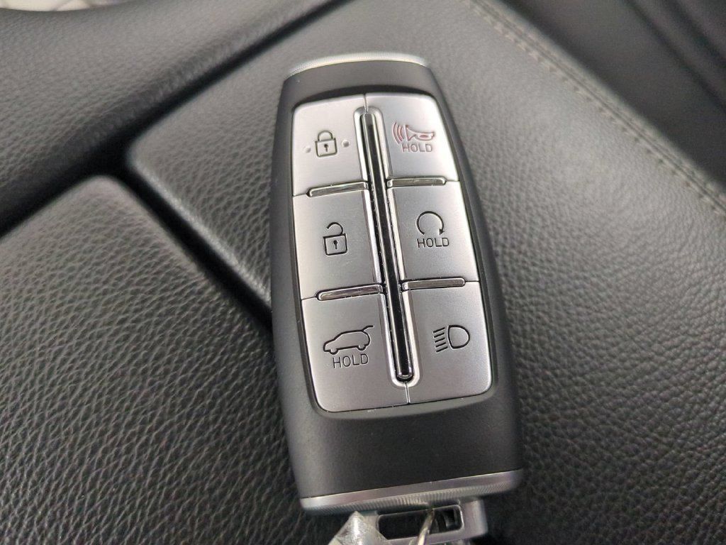 Used 2024 Genesis GV80 3.5T AWD/4WD image 40