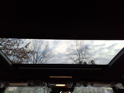 New 2025 Lexus UX 300h FWD image 10