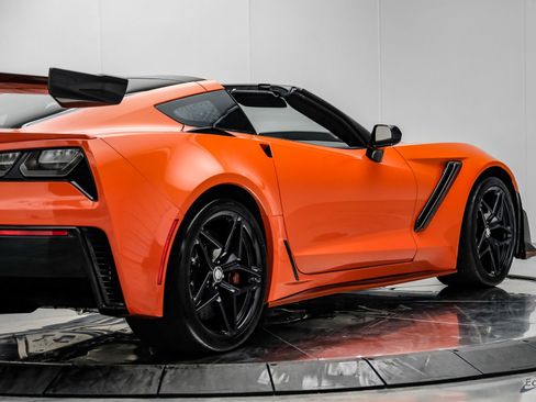 Used 2019 Chevrolet Corvette ZR1 RWD image 26