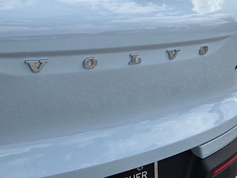 New 2026 Volvo XC40 B5 Ultra AWD/4WD image 10