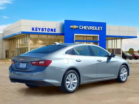 Used 2024 Chevrolet Malibu LT FWD image 7