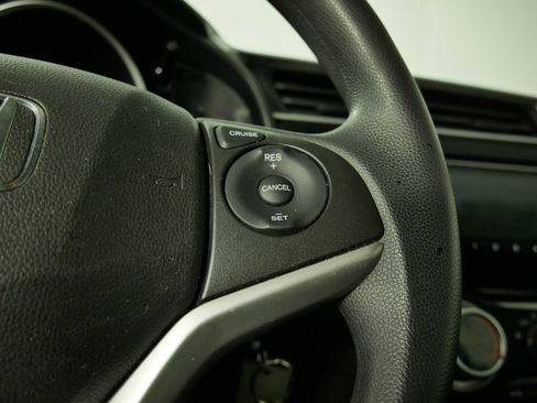 Used 2018 Honda Fit LX image 22