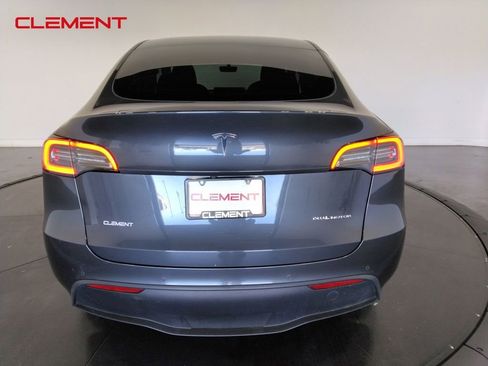 Used 2021 Tesla Model Y Long Range image 6