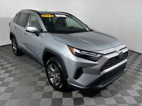 Certified 2024 Toyota RAV4 XLE FWD image 3