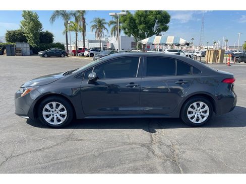 Used 2023 Toyota Corolla LE FWD image 2