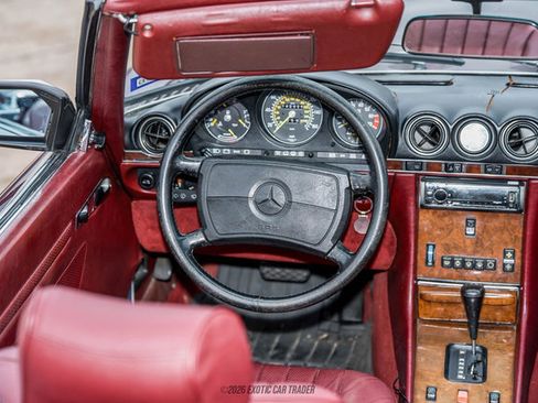 Used 1988 Mercedes-Benz 560 SL image 43