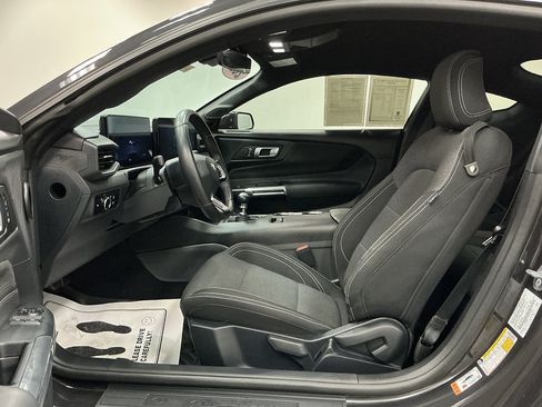 Used 2024 Ford Mustang GT RWD image 8