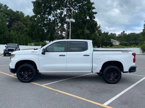 Used 2026 Chevrolet Silverado 1500 LT Trail Boss w/ LT Trail Boss Premium Package AWD/4WD image 2