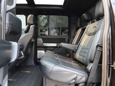 Used 2024 Ford F350 Platinum AWD/4WD image 28