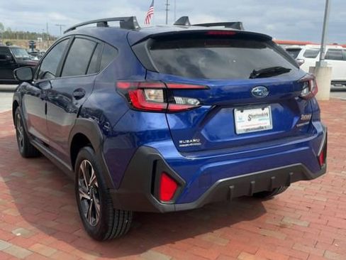 Used 2025 Subaru Crosstrek 2.0i Premium AWD/4WD image 9