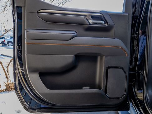 Used 2026 GMC Sierra 1500 AT4 w/ Technology Package image 38