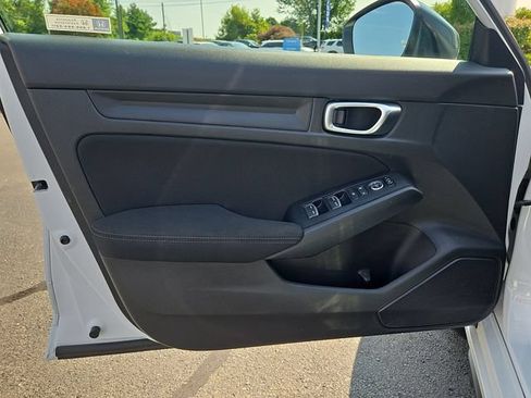 Used 2024 Honda Civic Sport image 12
