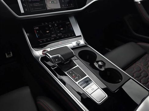 New 2026 Audi RS 6 performance image 24