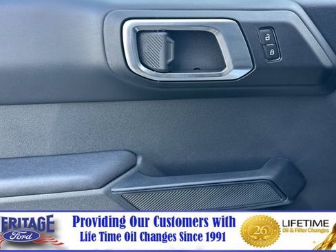 New 2026 Ford Bronco Badlands image 11