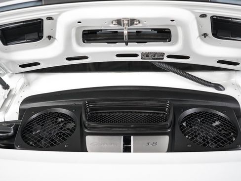 Used 2015 Porsche 911 Carrera S RWD image 19