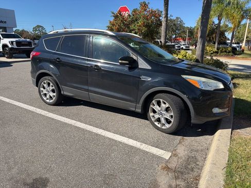 Used 2016 Ford Escape Titanium image 1