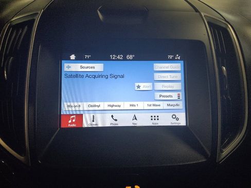 Used 2019 Ford Edge SEL w/ Equipment Group 201A FWD image 25