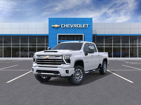New 2025 Chevrolet Silverado 2500 LT w/ Z71 Chrome Sport Edition AWD/4WD image 8