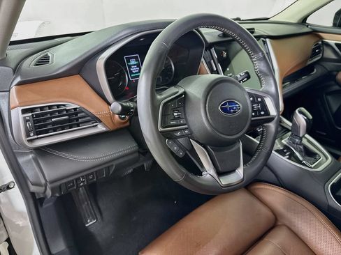 Used 2020 Subaru Outback Touring w/ Popular Package #2 AWD/4WD image 9