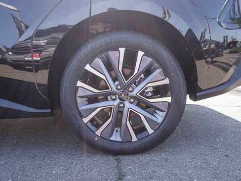 New 2026 Subaru Solterra image 8