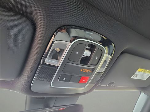 New 2026 Hyundai Tucson Limited image 24