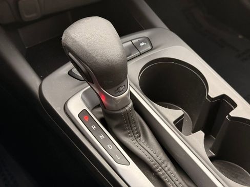 Used 2024 Chevrolet Trax LS image 32