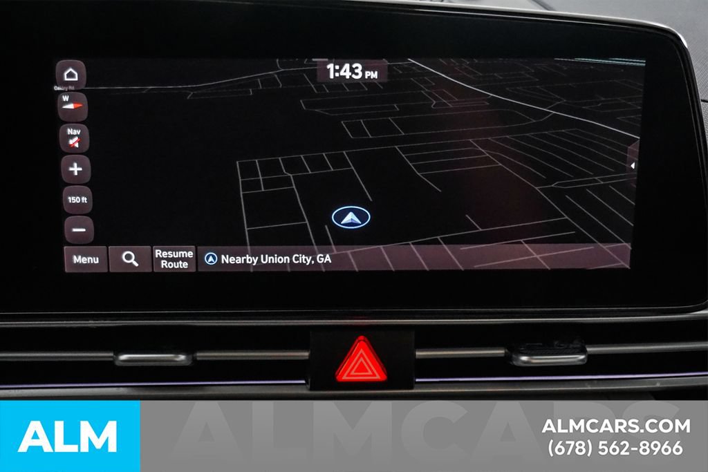 Used 2025 Hyundai Elantra Limited FWD image 35