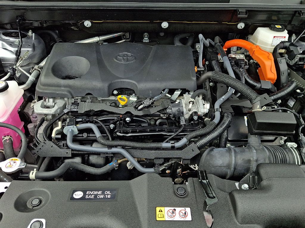 Certified 2025 Toyota RAV4 LE AWD/4WD image 26