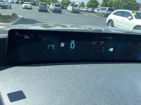 Certified 2025 Ford Expedition Max Active AWD/4WD image 33