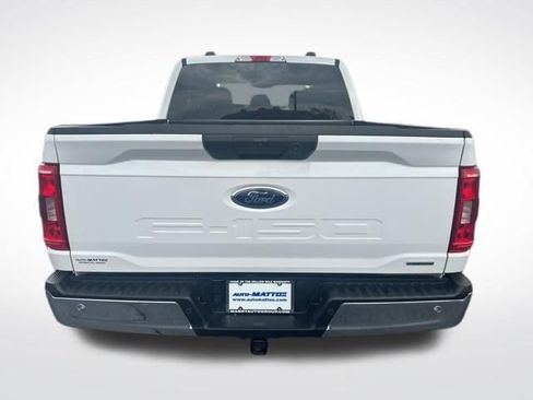 Used 2021 Ford F150 XLT w/ Trailer Tow Package image 4
