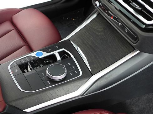Used 2023 BMW i4 eDrive40 RWD image 15