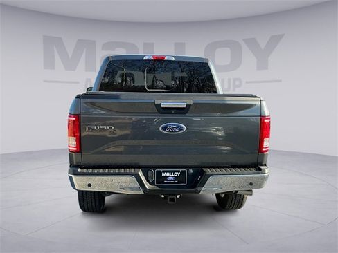 Used 2017 Ford F150 XLT w/ Equipment Group 302A Luxury image 4