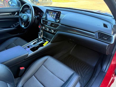 Used 2021 Honda Accord Sport image 42