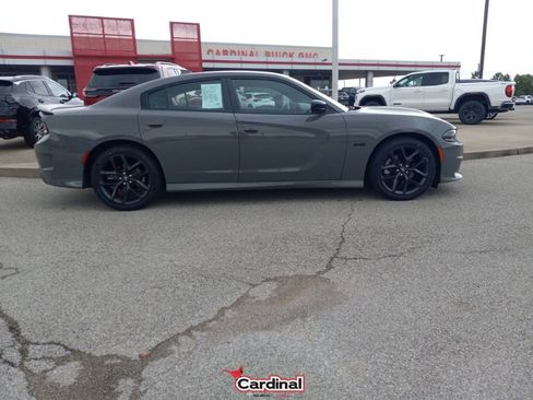 Used 2023 Dodge Charger R/T w/ Blacktop Package image 3