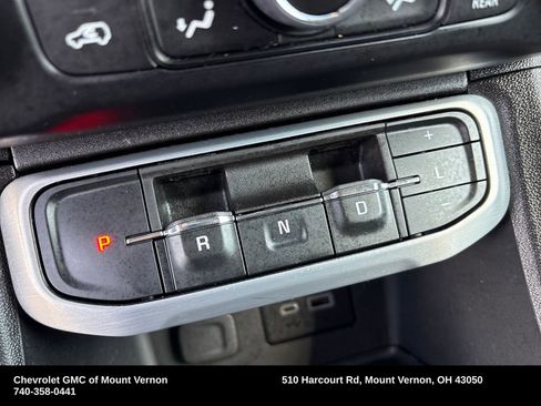 Used 2023 GMC Acadia SLE w/ Driver Convenience Package FWD image 50