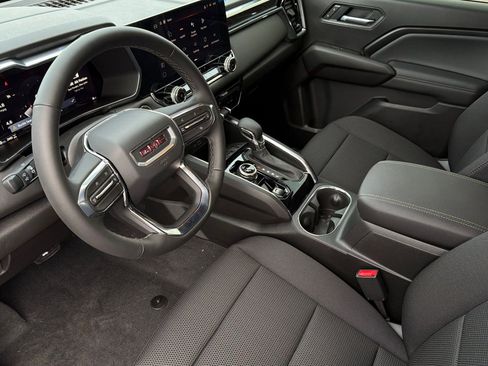 New 2026 GMC Canyon Elevation image 9