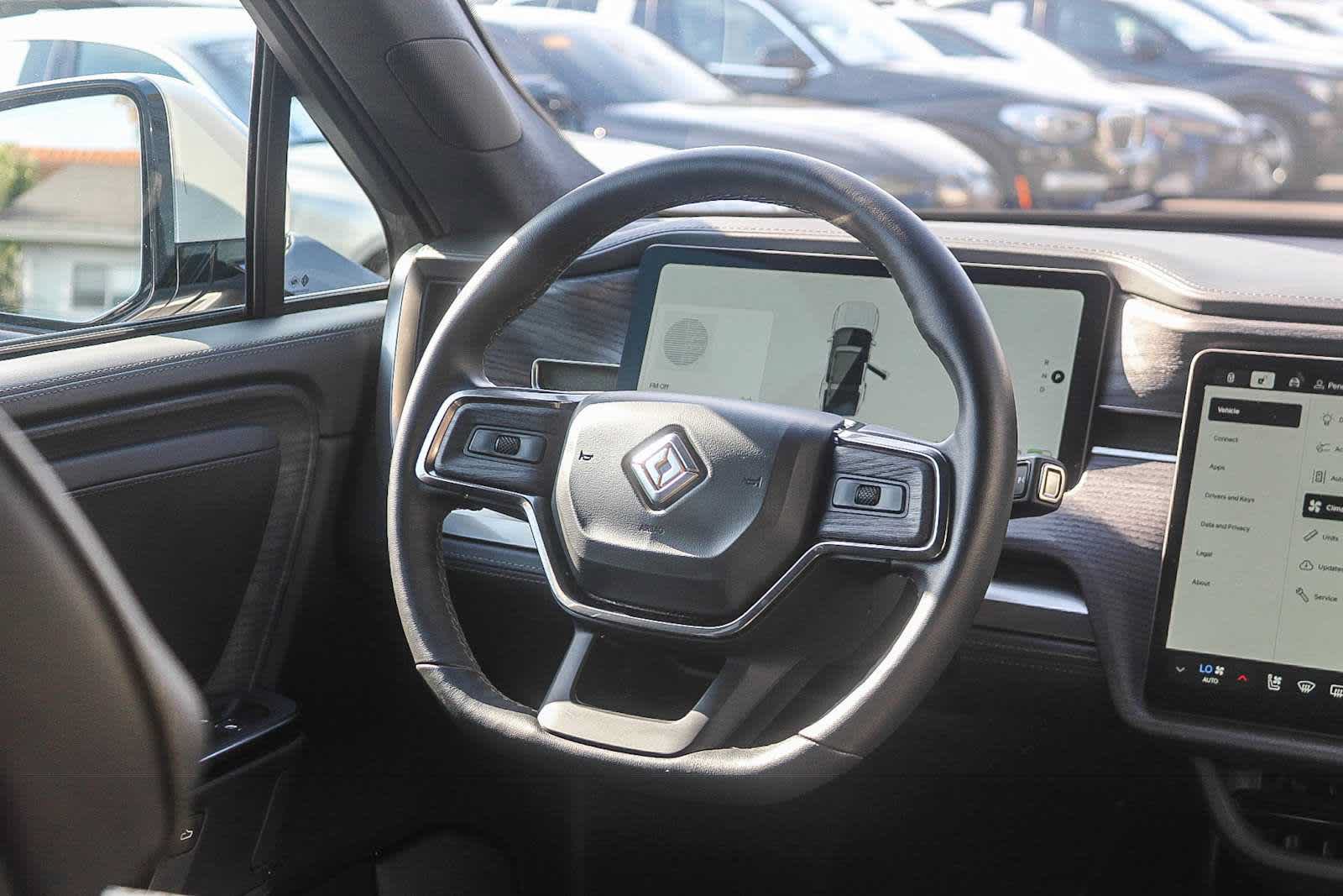 Used 2025 Rivian R1S Adventure Dual AWD/4WD image 14