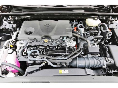 Used 2026 Toyota Camry SE FWD image 30