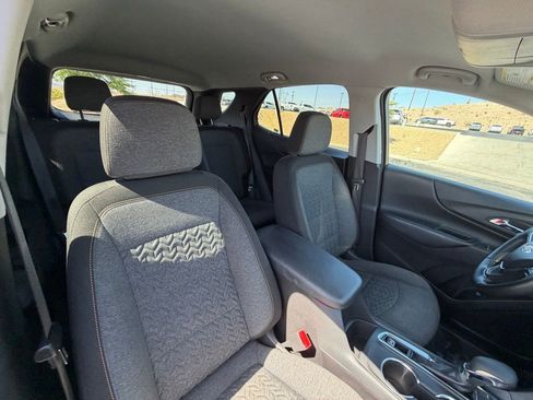 Used 2024 Chevrolet Equinox LT FWD image 15