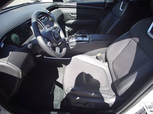 Used 2022 Hyundai Tucson Limited image 18