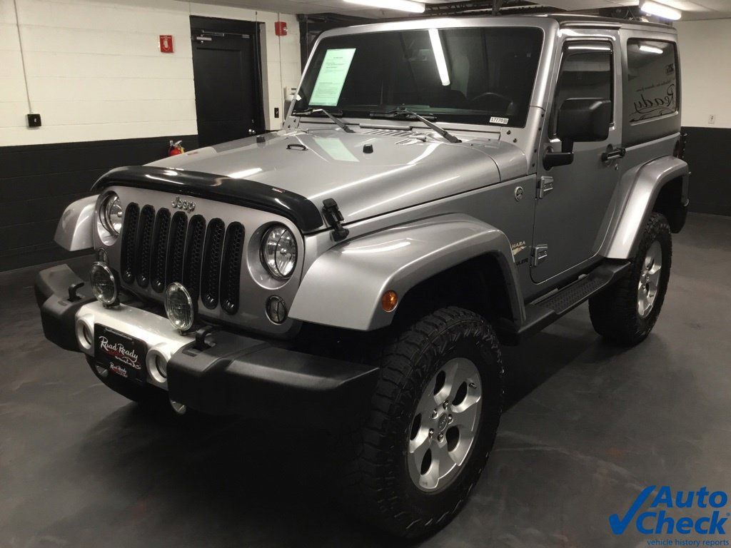 Used 2014 Jeep Wrangler Sahara w/ Dual Top Group AWD/4WD image 6