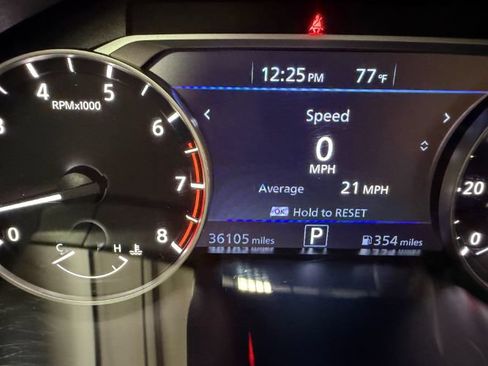 Used 2025 Nissan Altima 2.5 SV FWD image 19
