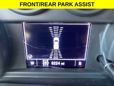 Used 2025 Chevrolet Silverado 2500 Custom w/ Custom Value Package image 17