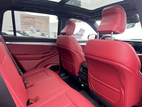 New 2024 Jeep Wagoneer Launch Edition image 24