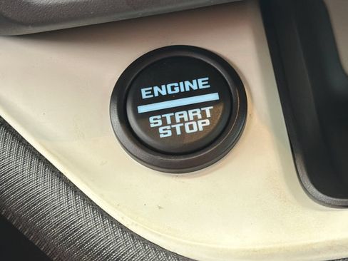 Used 2024 Ford Bronco Sport Heritage w/ Heritage Convenience Package AWD/4WD image 31