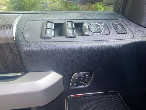 Certified 2021 Ford F350 Lariat w/ Lariat Ultimate Package image 13