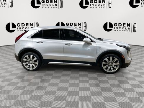 Used 2019 Cadillac XT4 Premium Luxury image 9